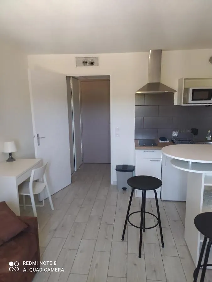 Appartement Charmant studio avec piscine et clim  à Aix-en-Provence